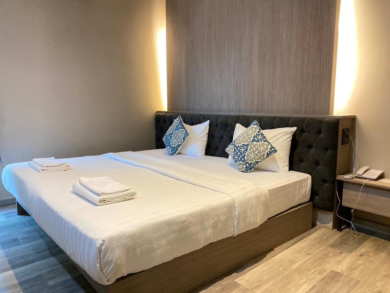 Tara Park Resotel Rangsit Екстериор снимка