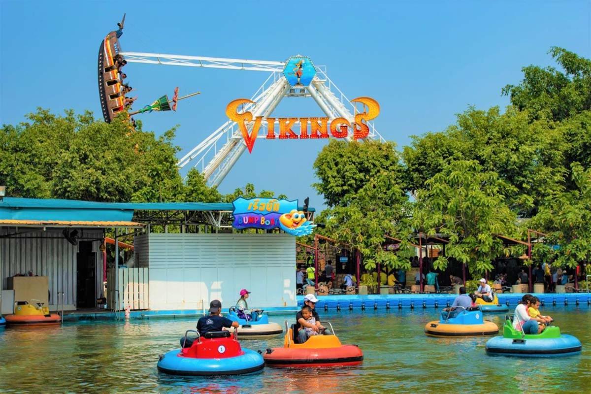Tara Park Resotel Rangsit Екстериор снимка
