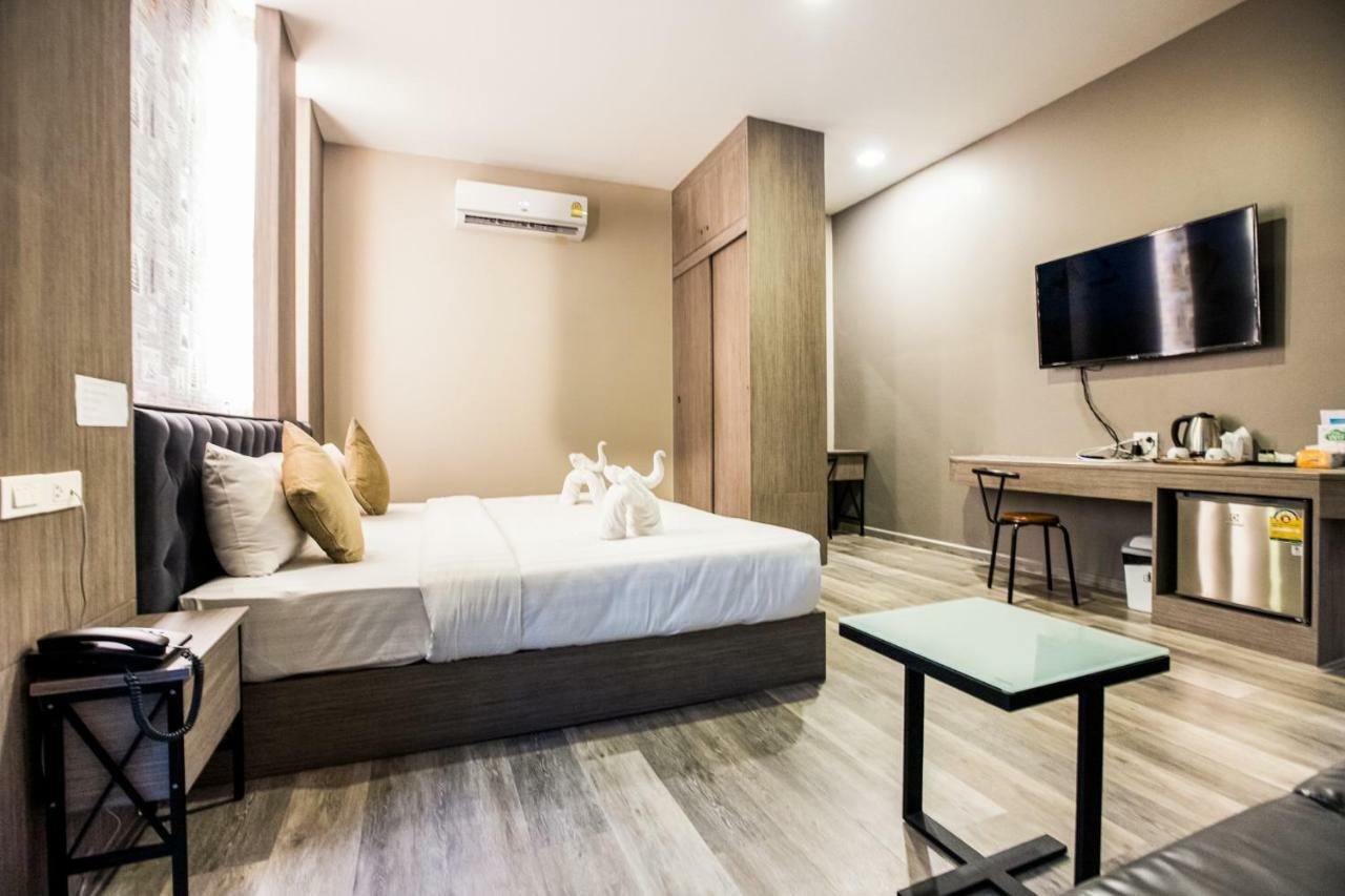 Tara Park Resotel Rangsit Екстериор снимка