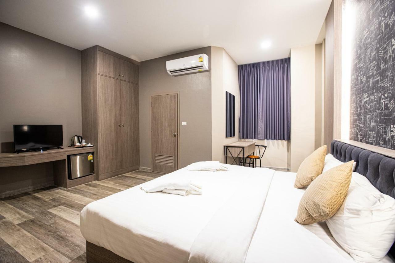 Tara Park Resotel Rangsit Екстериор снимка