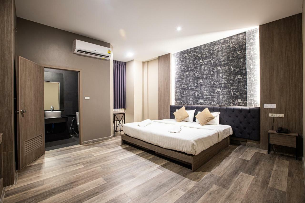 Tara Park Resotel Rangsit Екстериор снимка