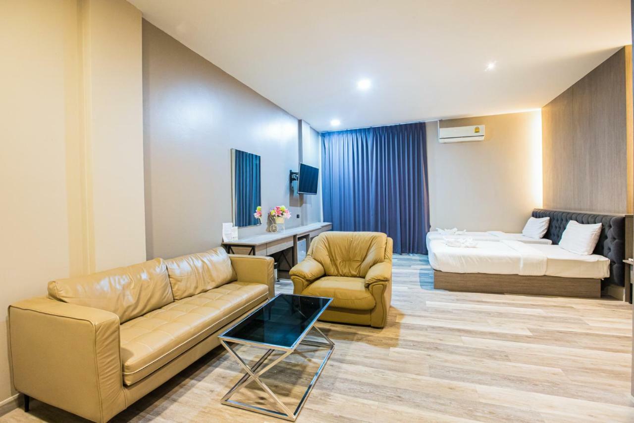 Tara Park Resotel Rangsit Екстериор снимка