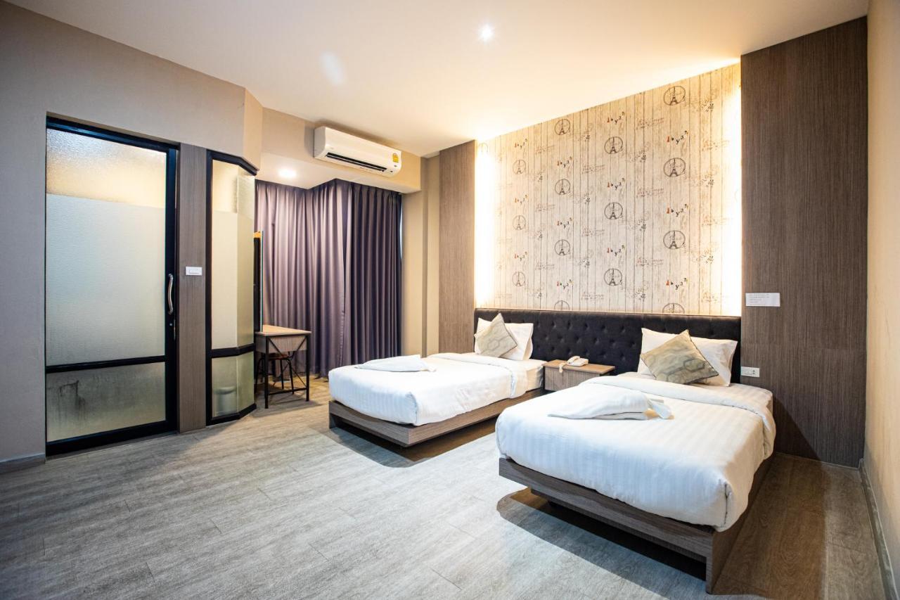 Tara Park Resotel Rangsit Екстериор снимка